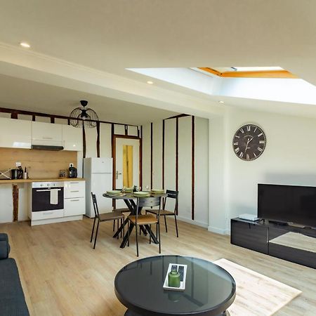 شقة Charmant Duplex كاستيلنوداري المظهر الخارجي الصورة